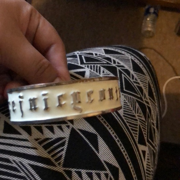 Sold - Picture 2 of 5